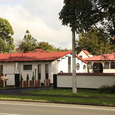 Papakura Motor Lodge & Motel Eksteriør billede